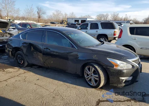 2015 Nissan Altima 3.5S z USA, uszkodzony, nr VIN 1N4BL3AP8FC480699
